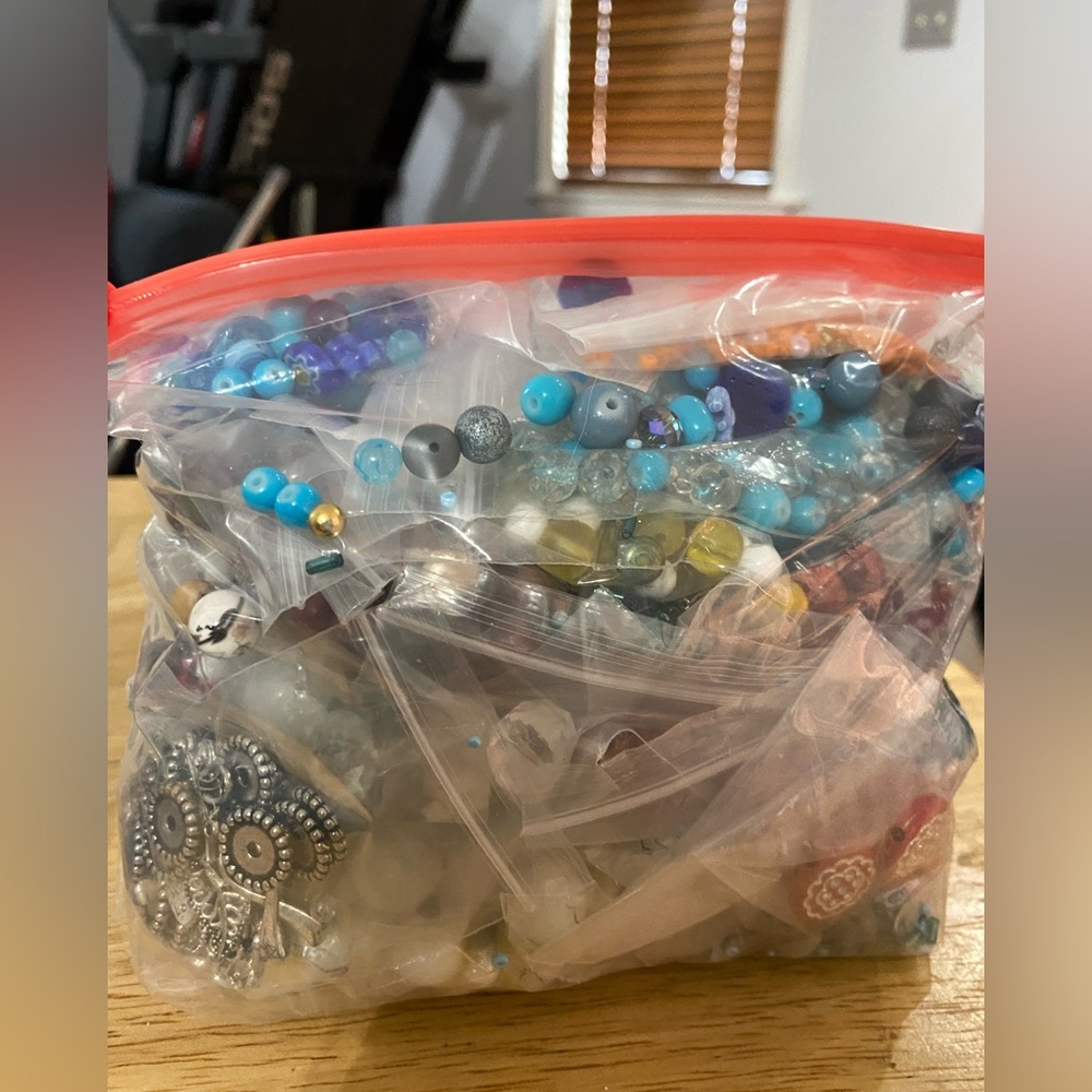 4 lbs total of fun,  beads & charms and who knows what to find! - Picture 5 of 5